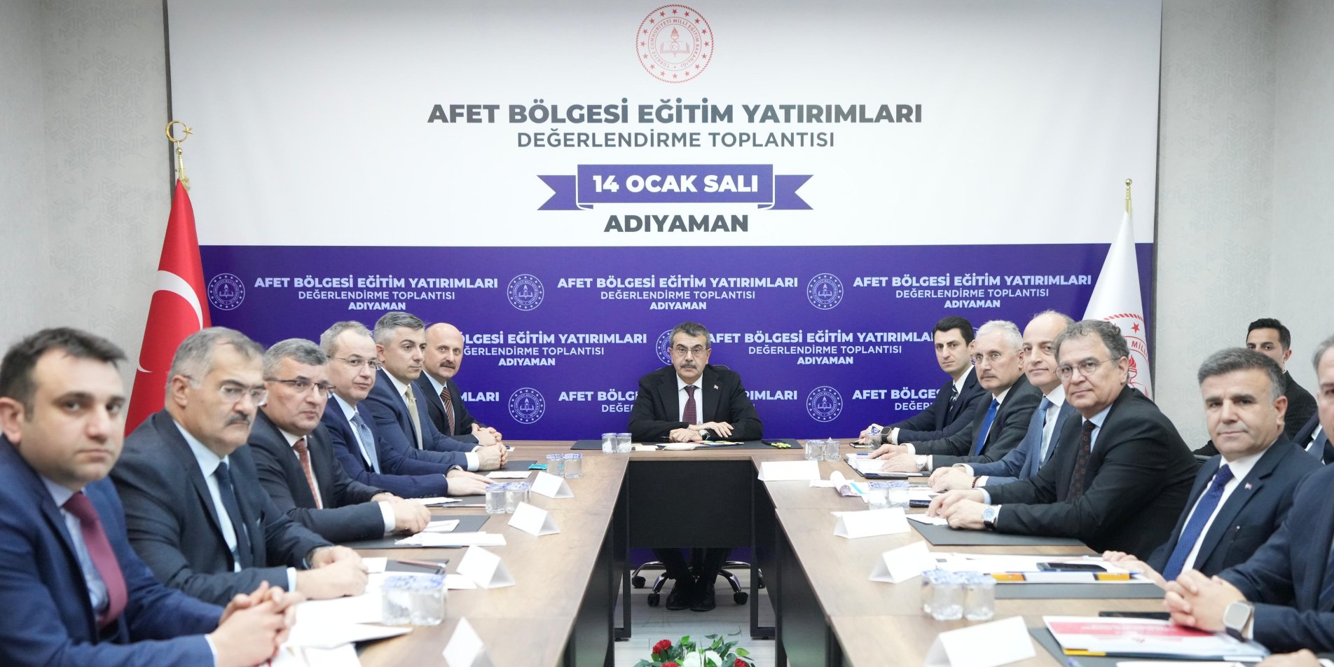 BAKAN TEKİN, AFET BÖLGESİ EĞİTİM YATIRIMLARI DEĞERLENDİRME TOPLANTISINA KATILDI 